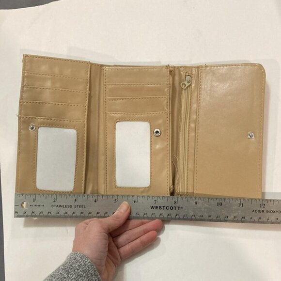 We Are Portugal Cork Brown Brown Cork backpack and wallet - Picture 14 of 16